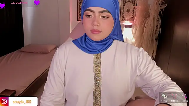 Snapshot of shayla_18 chatting on February 2026 08:25:02 PM shayla 18 online show from February 2026 08:25:02 PM