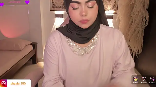 shayla 18 online show from May 2026 08:17:02 PM