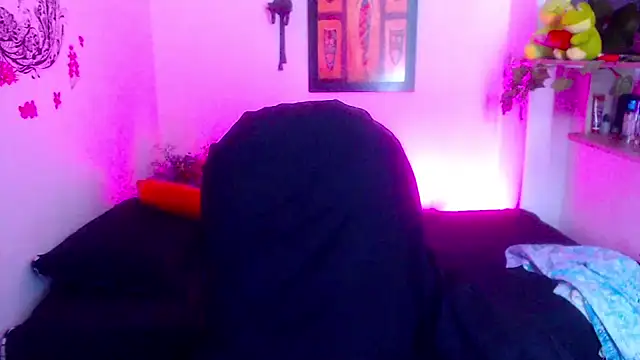 menfismuller2 online show from September 2025 05:35:01 PM