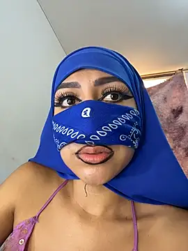  alabina  online show from October 2025 05:25:01 PM