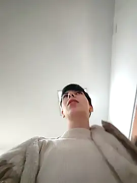 KylieLipa online show from December 2024 06:08:01 PM