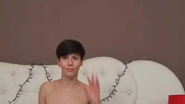 KylieLipa online show from December 2024 12:02:01 AM