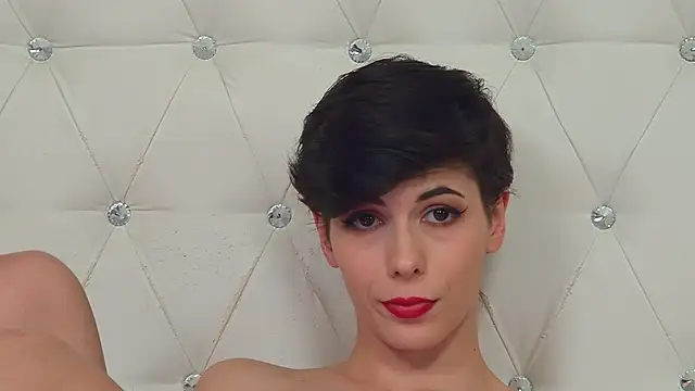 KylieLipa online show from January 2025 07:17:02 PM