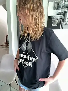 Nura n Sarah online show from March 2025 05:05:02 AM