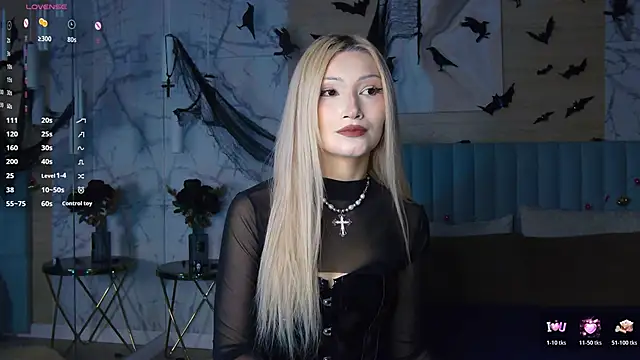 CarolReeves online show from November 2025 06:01:01 AM