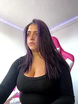 Alicia Ruiz online show from January 2026 06:12:02 PM