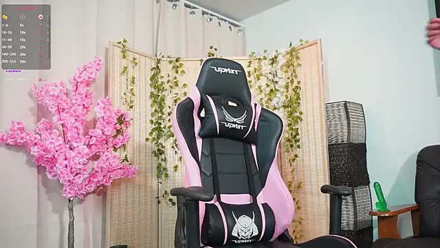 EmmylieMorris online show from March 2026 02:00:02 PM