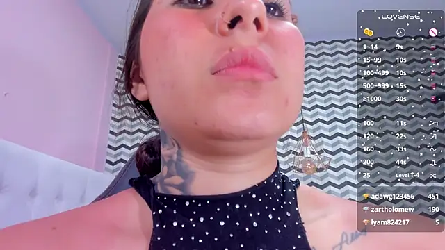 tianapiket online show from February 2025 09:54:01 PM