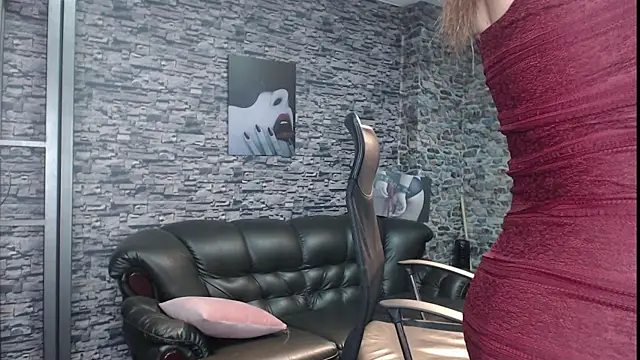 camilleDiaz16 online show from December 2024 11:57:01 PM