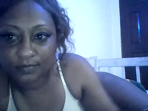 Snapshot of TenderE chatting on July 2026 09:28:02 PM TenderE online show from July 2026 09:28:02 PM