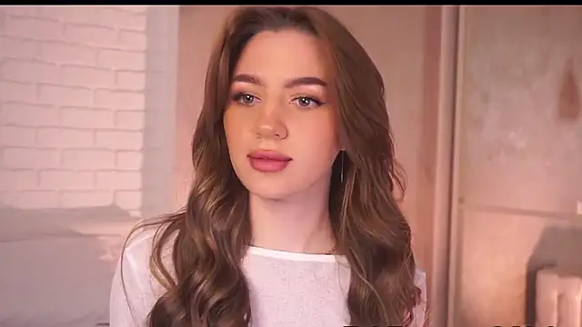 MaryHillty online show from February 2025 12:39:02 PM