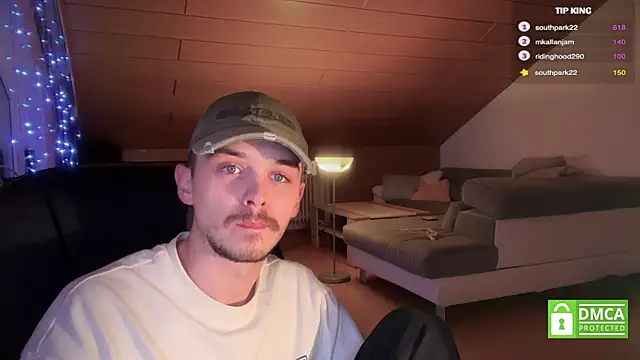 naked psy online show from February 2025 03:07:01 AM