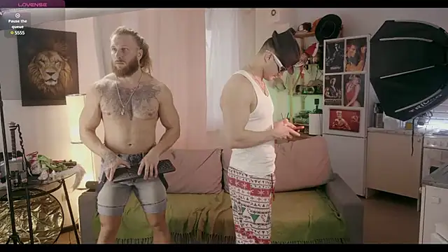 rusbigpaul online show from February 2025 12:02:02 PM