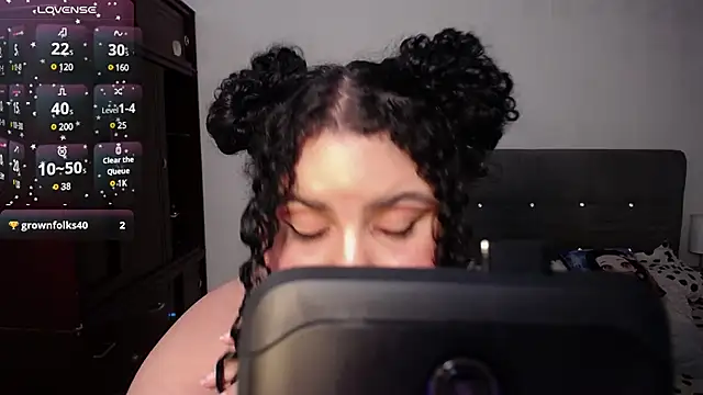 luisianacoxx online show from December 2024 09:28:02 AM