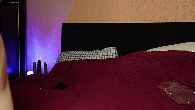 BlueCherryy online show from February 2026 12:30:02 PM