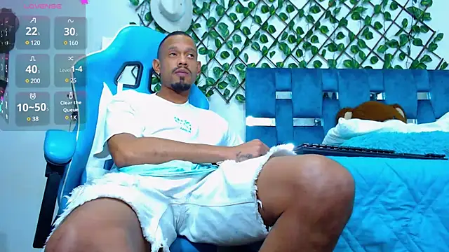 black latin23cm online show from February 2025 12:19:01 AM