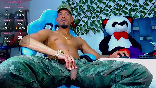 black latin23cm online show from November 2025 10:09:02 PM