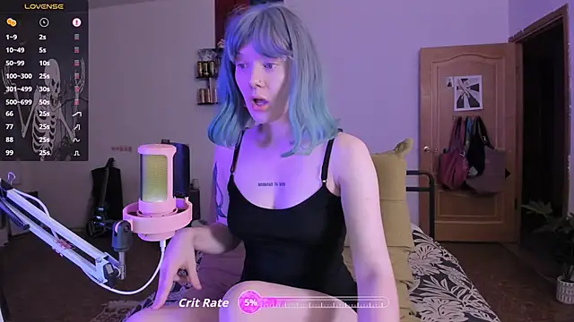 cyber whore  online show from September 2025 03:56:02 PM