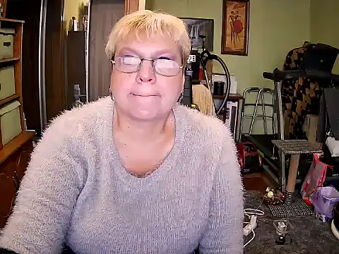 Snapshot of LOLA8888 chatting on October 2025 12:00:02 PM LOLA8888 online show from October 2025 12:00:02 PM