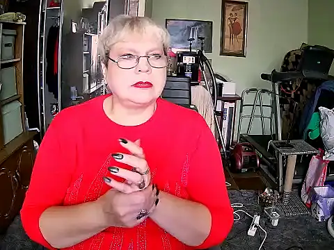 Snapshot of LOLA8888 chatting on November 2025 12:03:01 PM LOLA8888 online show from November 2025 12:03:01 PM