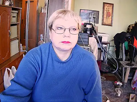 Snapshot of LOLA8888 chatting on November 2025 10:56:02 AM LOLA8888 online show from November 2025 10:56:02 AM