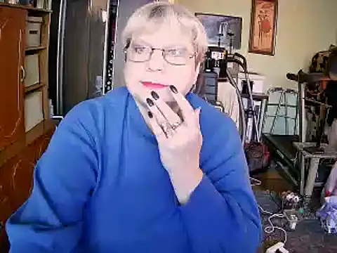 Snapshot of LOLA8888 chatting on November 2025 01:10:01 PM LOLA8888 online show from November 2025 01:10:01 PM