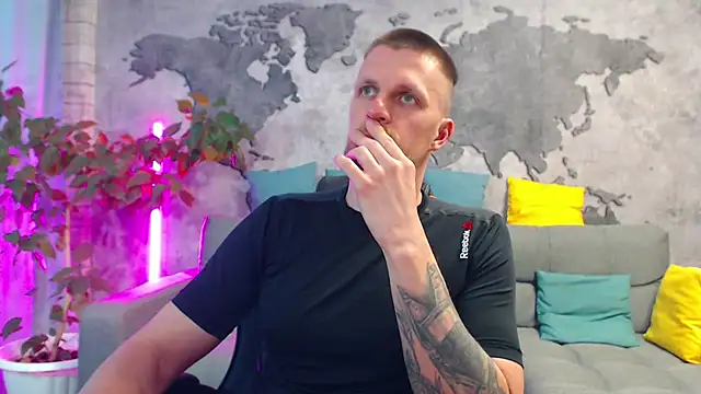 VikingChrisss online show from June 2026 10:18:01 AM