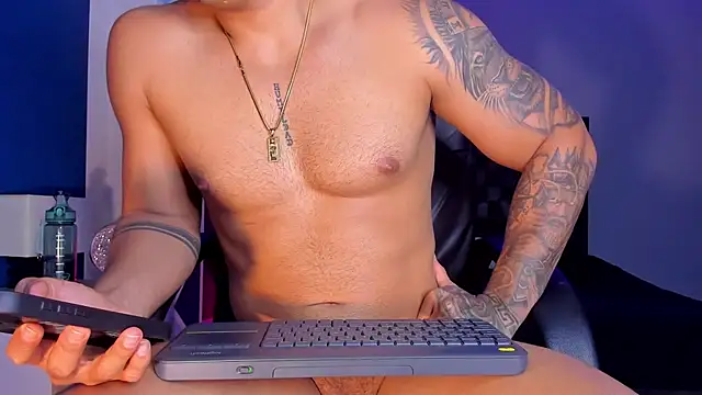 alex oficial online show from January 2025 06:04:01 AM