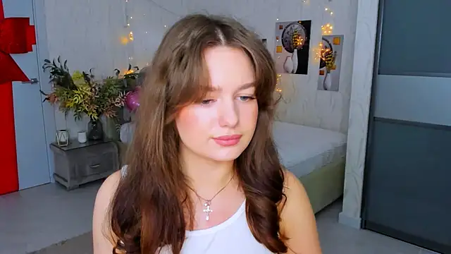 MiracleCurly online show from March 2025 03:48:02 PM