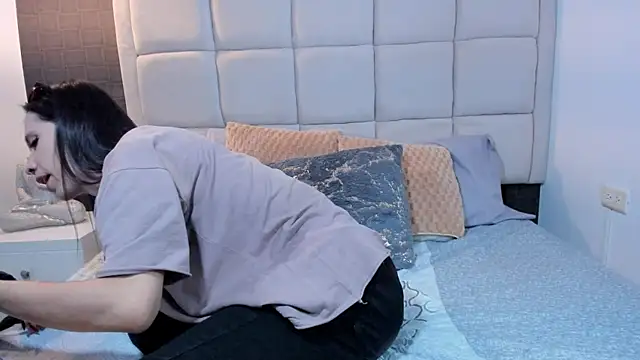 Hecatee 77 online show from January 2025 07:21:01 PM