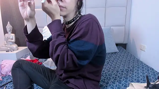 Hecatee 77 online show from February 2025 07:44:01 PM