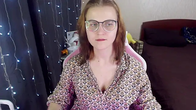 MissBrightShine online show from January 2025 12:56:01 PM