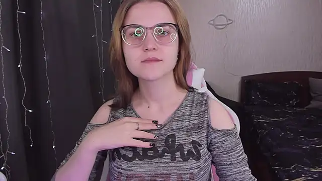 MissBrightShine online show from March 2025 10:33:02 AM