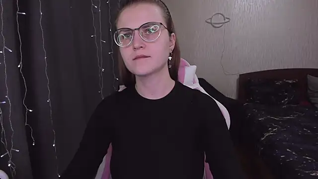 MissBrightShine online show from March 2025 01:14:02 PM