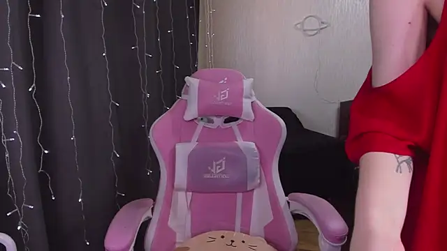 MissBrightShine online show from March 2025 12:23:02 PM