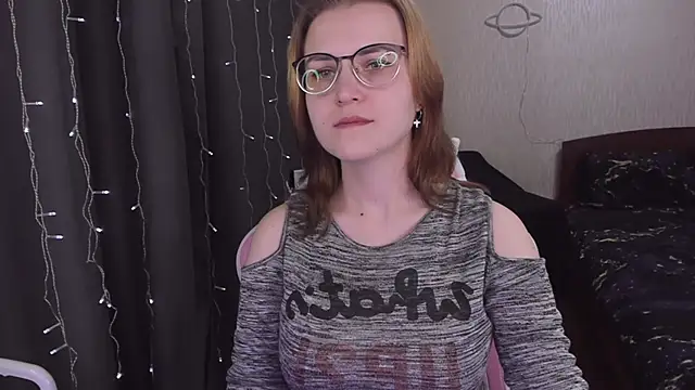 MissBrightShine online show from March 2025 11:52:01 AM