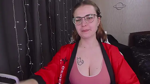 MissBrightShine online show from March 2025 03:29:02 PM