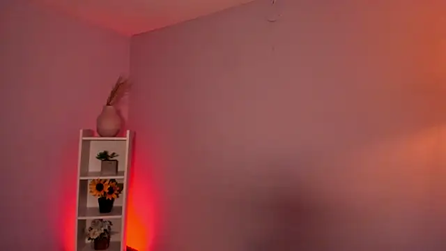  aish a  online show from March 2025 07:04:01 PM