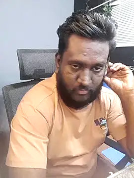 Snapshot of Rayansmith_ chatting on November 2025 11:37:02 PM Rayansmith online show from November 2025 11:37:02 PM