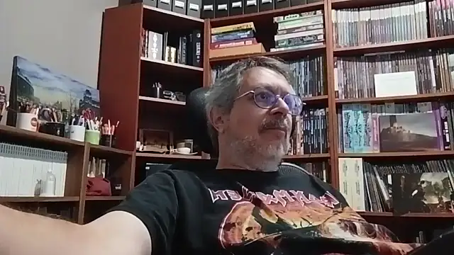 Mandra is a whore online show from September 2025 05:40:01 PM