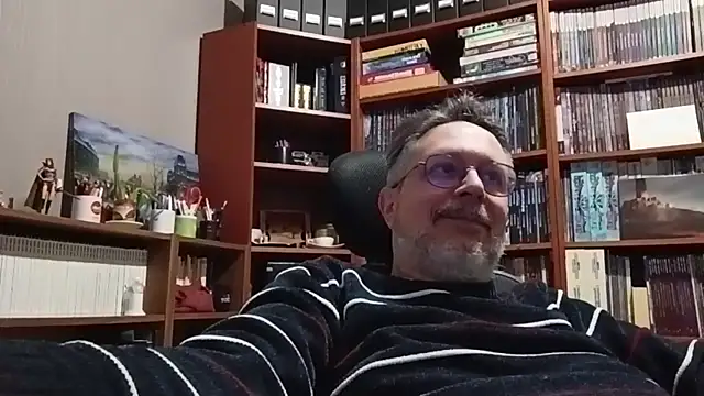 Mandra is a whore online show from December 2025 10:40:02 PM