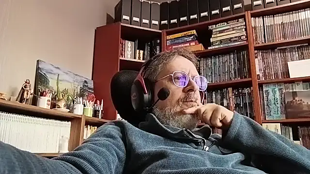 Mandra is a whore online show from December 2025 08:52:01 AM