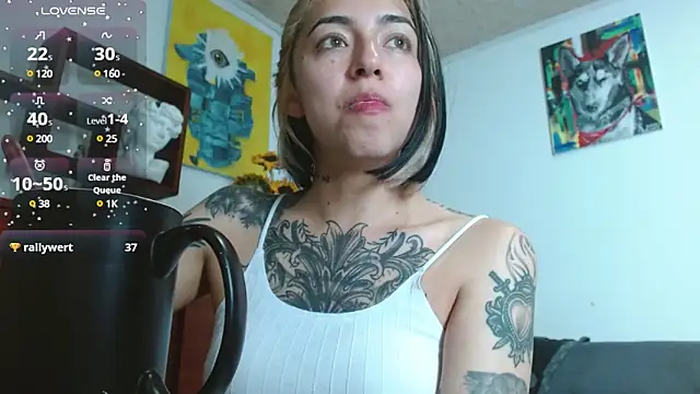 ZoeBakers  online show from February 2025 08:22:02 AM