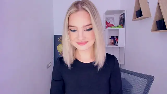 Snapshot of FloweryLove_1 chatting on March 2025 02:34:02 PM FloweryLove 1 online show from March 2025 02:34:02 PM