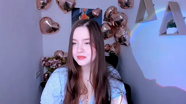 Snapshot of WishToBloom chatting on February 2026 05:03:02 AM WishToBloom online show from February 2026 05:03:02 AM