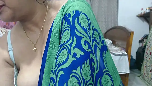 sexy jaaan online show from September 2025 06:12:02 PM