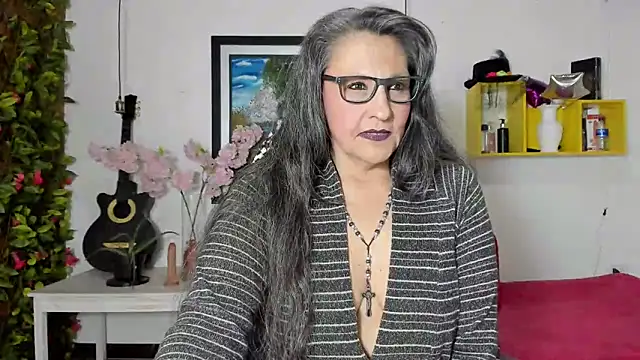 merlyna goldens online show from January 2025 06:13:02 AM