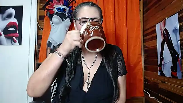 merlyna goldens online show from February 2025 09:15:01 AM