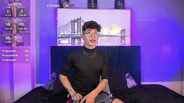 Snapshot of Andrew_thevil chatting on December 2024 11:19:02 PM Andrew thevil online show from December 2024 11:19:02 PM