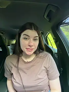EllyNora online show from May 2026 04:26:04 PM